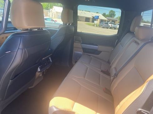 Used 2024 Ford F250 Lariat w/ Sport Appearance Package AWD/4WD image 11