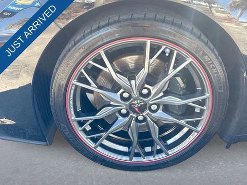 Used 2023 Chevrolet Corvette Stingray Premium Conv w/ Z51 Performance Package image 10