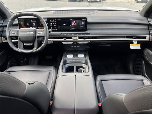 Used 2027 Kia Telluride S w/ Towing Package FWD image 38