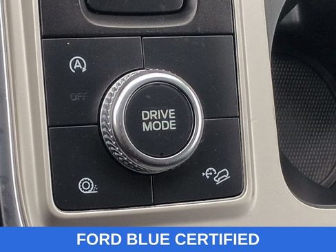 Certified 2023 Ford Explorer Limited w/ Equipment Group 301A AWD/4WD image 22