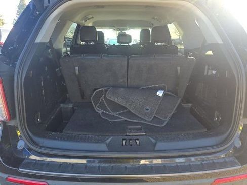 Used 2023 Ford Explorer XLT w/ Equipment Group 202A image 16