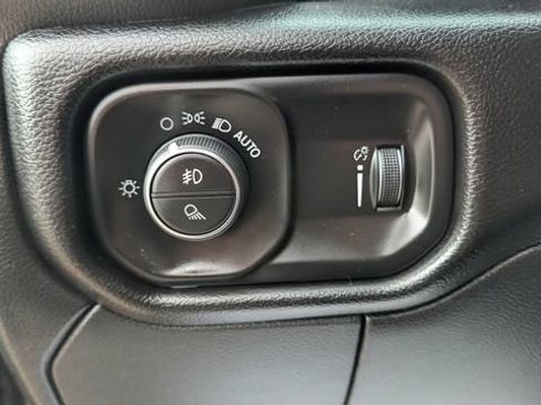 Used 2026 RAM 2500 Big Horn AWD/4WD image 18