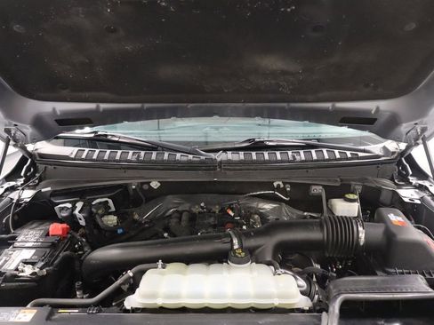 Used 2022 Ford Expedition Max Limited image 25