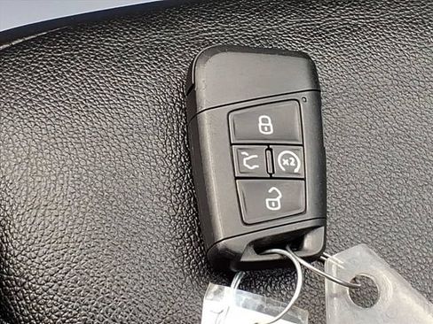 Used 2021 Volkswagen Tiguan SEL Premium R-Line AWD/4WD image 24