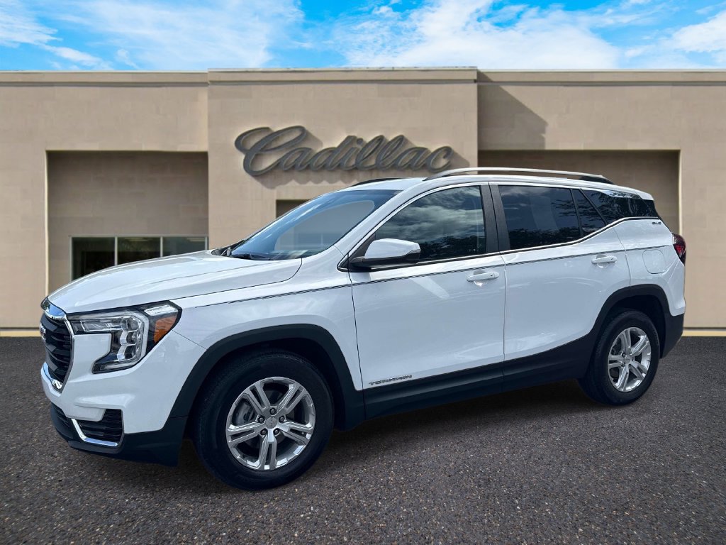 Used 2022 GMC Terrain SLE w/ Driver Convenience Package FWD image 7