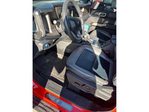 Used 2022 Ford Bronco Outer Banks AWD/4WD image 4