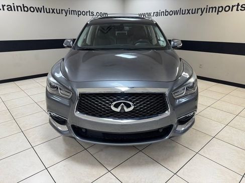 Used 2019 INFINITI QX60 Luxe w/ Sensory Package image 2