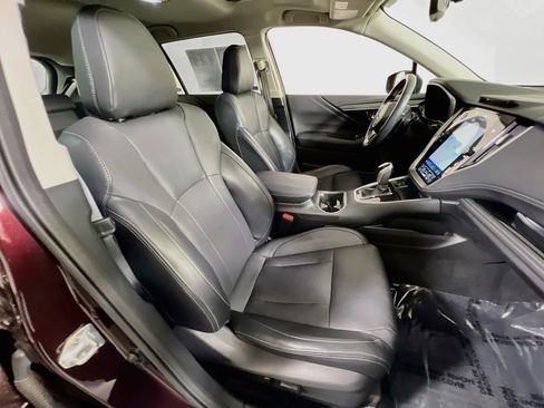 Used 2023 Subaru Outback Limited image 28