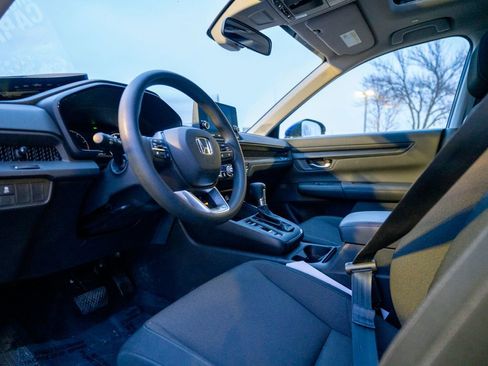 Used 2023 Honda CR-V EX image 18