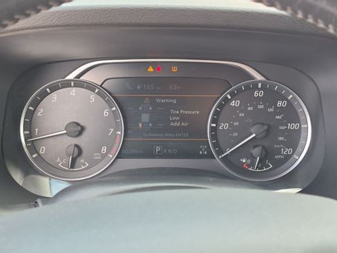 Used 2022 Nissan Frontier SV AWD/4WD image 22