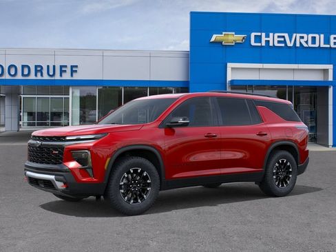 New 2026 Chevrolet Traverse Z71 w/ Driver Confidence Package AWD/4WD image 2