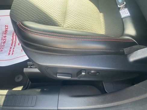 Used 2024 Ford Escape ST-Line image 18