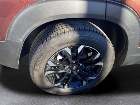 Used 2023 Chevrolet TrailBlazer LT w/ Convenience Package image 17