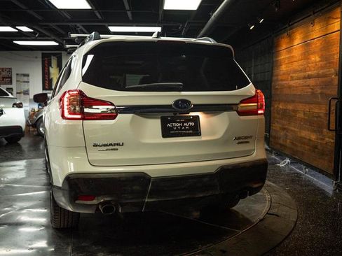 Used 2019 Subaru Ascent Limited AWD/4WD image 6