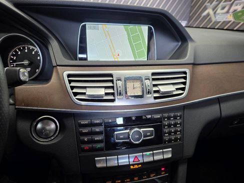 Used 2015 Mercedes-Benz E 350 4MATIC Sedan image 22