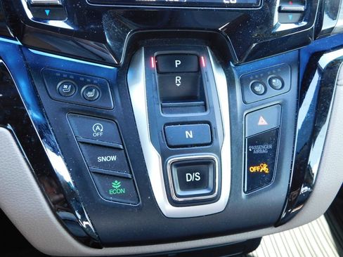 Used 2021 Honda Odyssey Elite image 45
