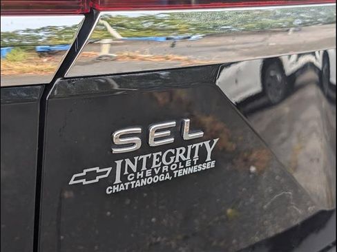 Used 2024 Volkswagen Atlas SEL Premium R-Line image 23