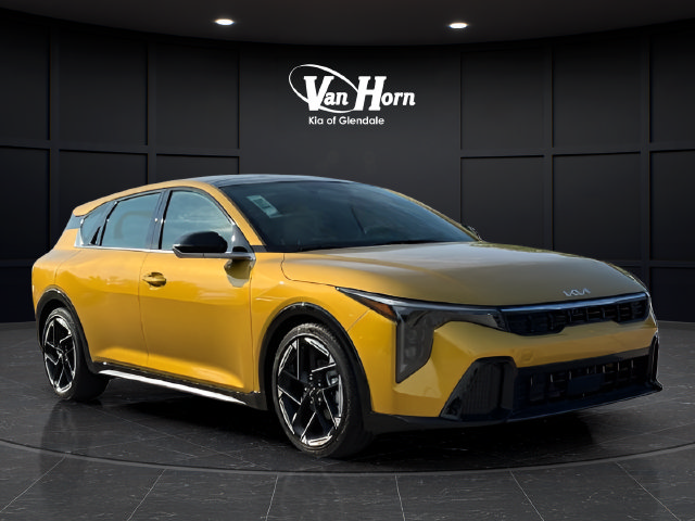 New 2026 Kia K4 GT-Line w/ GT-Line Premium Package FWD image 1