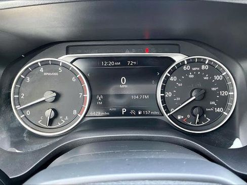 Certified 2025 Nissan Rogue SV image 25