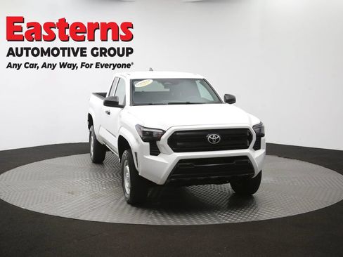 Used 2024 Toyota Tacoma SR RWD image 47