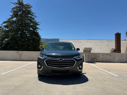 Used 2020 Chevrolet Traverse LT AWD/4WD image 5