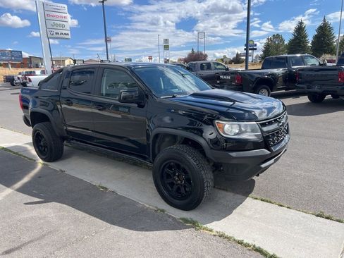 Used 2018 Chevrolet Colorado ZR2 w/ ZR2 Midnight Special Edition image 8