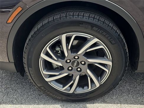 Certified 2023 Lincoln Corsair FWD image 10