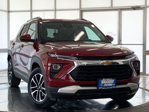 Certified 2024 Chevrolet TrailBlazer LT w/ Convenience Package image 2