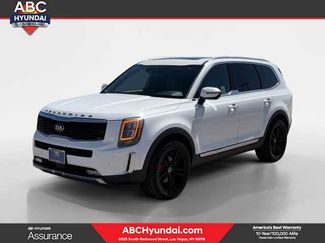Used 2020 Kia Telluride SX video 1