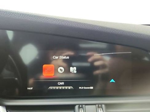 Used 2017 Alfa Romeo Giulia Ti w/ TI 19" Sport Package image 47