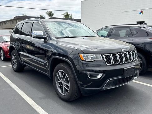 Used 2018 Jeep Grand Cherokee Limited AWD/4WD image 1