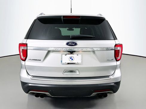 Used 2018 Ford Explorer Platinum AWD/4WD image 6