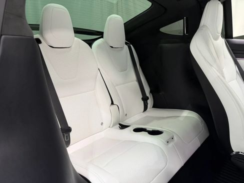 Used 2026 Tesla Model X Plaid AWD/4WD image 25