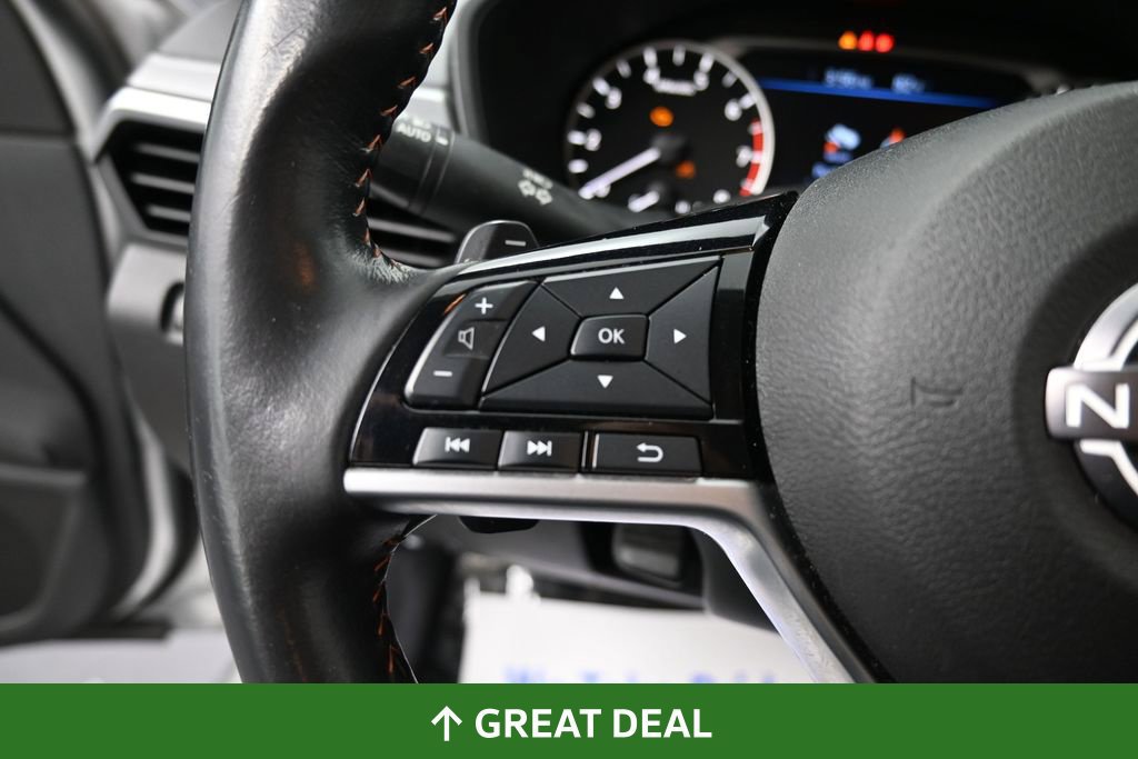 Used 2024 Nissan Altima 2.5 SR FWD image 33