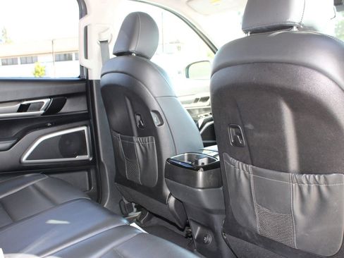 Used 2021 Kia Telluride LX FWD image 15