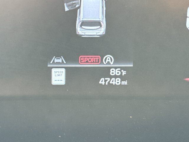 Used 2025 Kia Soul LX w/ LX Technology Package FWD image 34