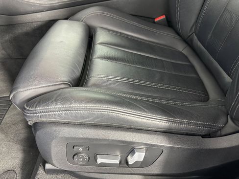 Used 2021 BMW X5 sDrive40i w/ Premium Package image 11