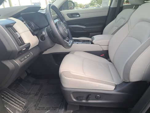 Certified 2022 Nissan Pathfinder SL image 20