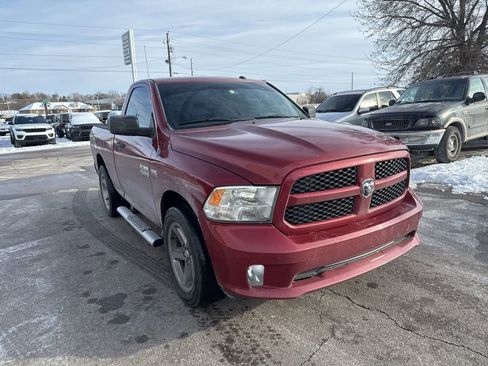 Used 2013 RAM 1500 Express image 2