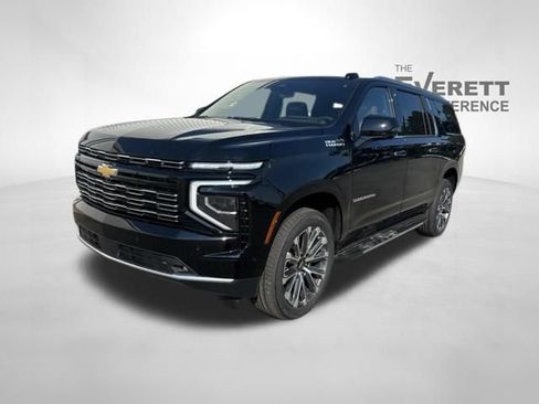 New 2026 Chevrolet Suburban High Country w/ Sun And Tow Package image 9