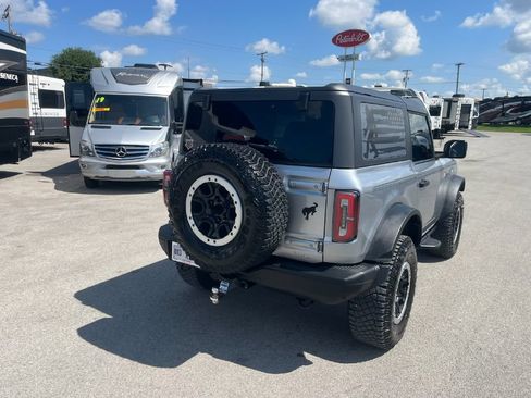 Used 2022 Ford Bronco Badlands AWD/4WD image 7
