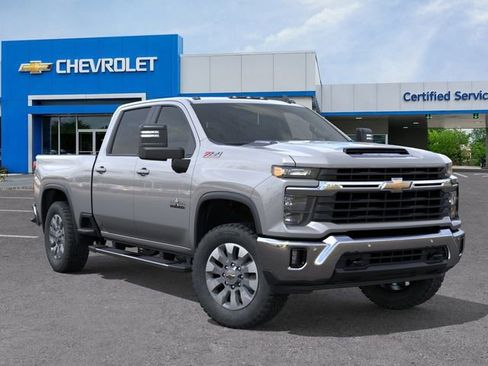 New 2026 Chevrolet Silverado 2500 LT w/ Safety Package AWD/4WD image 7