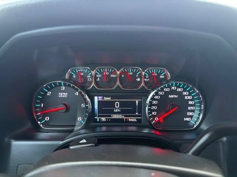 Used 2017 Chevrolet Silverado 1500 LT w/ All Star Edition AWD/4WD image 28