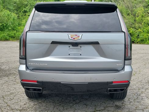 Used 2026 Cadillac Escalade Sport w/ Touring Package AWD/4WD image 6
