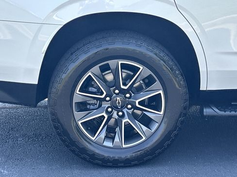 Used 2021 Chevrolet Tahoe Z71 AWD/4WD image 34