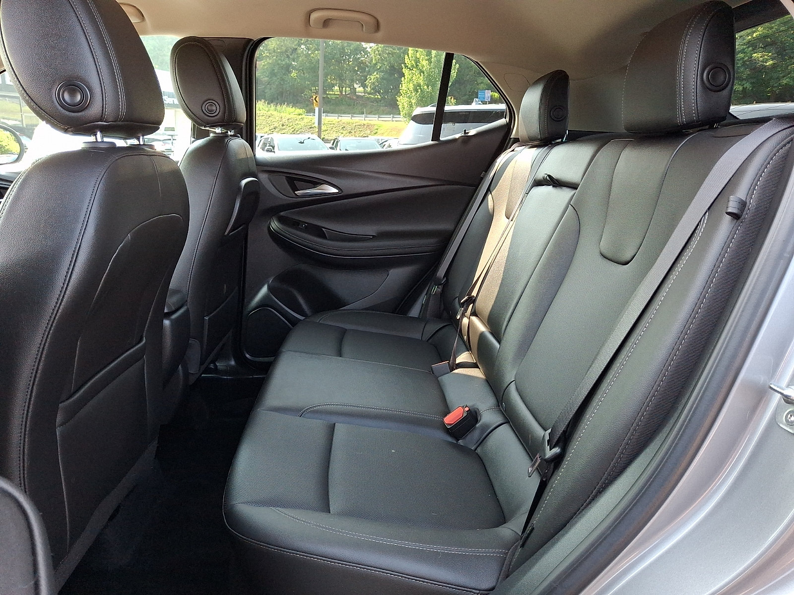 Used 2024 Buick Encore GX Sport Touring w/ Comfort Package FWD image 10