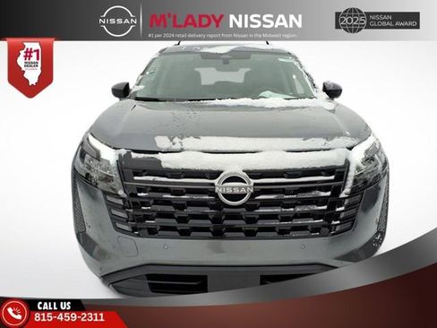 New 2026 Nissan Pathfinder SV image 2