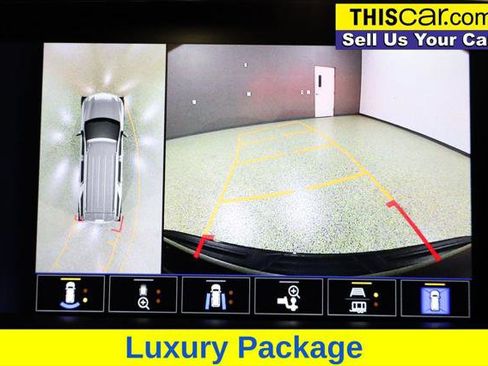 Used 2023 Chevrolet Tahoe Z71 w/ Luxury Package image 16