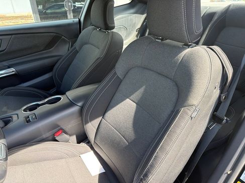 Used 2024 Ford Mustang GT RWD image 3