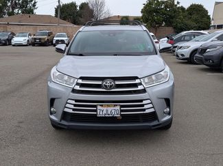 Used 2017 Toyota Highlander XLE video 2